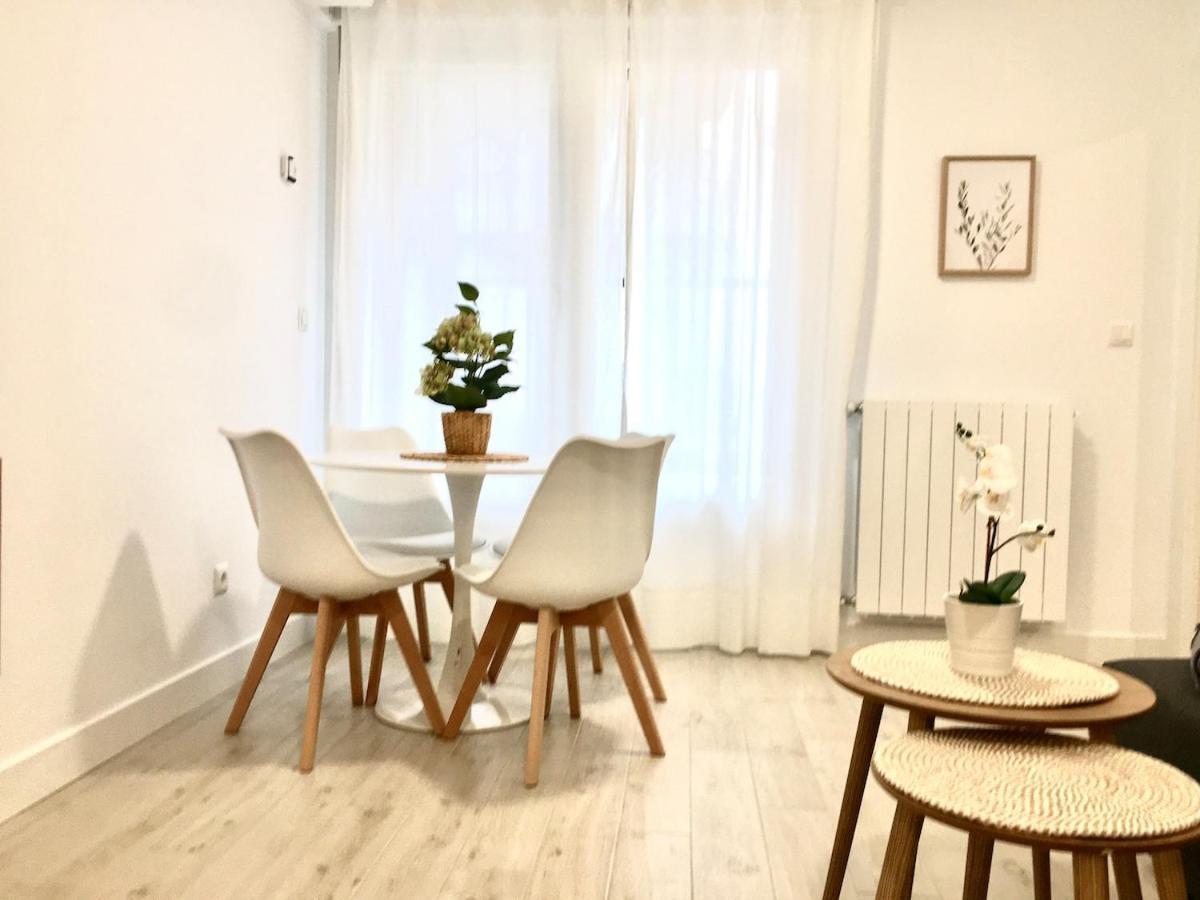Castro Holidays - Apartamentos Centricos Con Garaje Gratis Castro Urdiales Kültér fotó