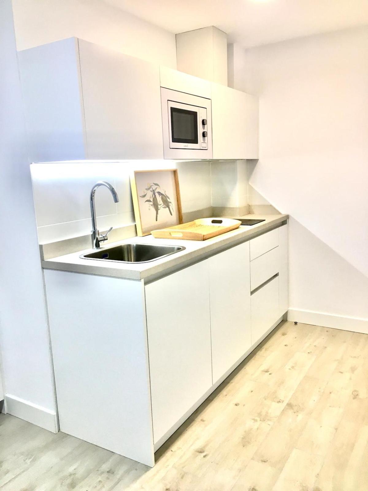 Castro Holidays - Apartamentos Centricos Con Garaje Gratis Castro Urdiales Kültér fotó